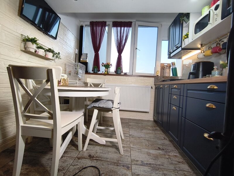 Ion Mihalache, Turda, Piata 1 Mai, Domenii, Aviatorilor, Arcul De Triumf