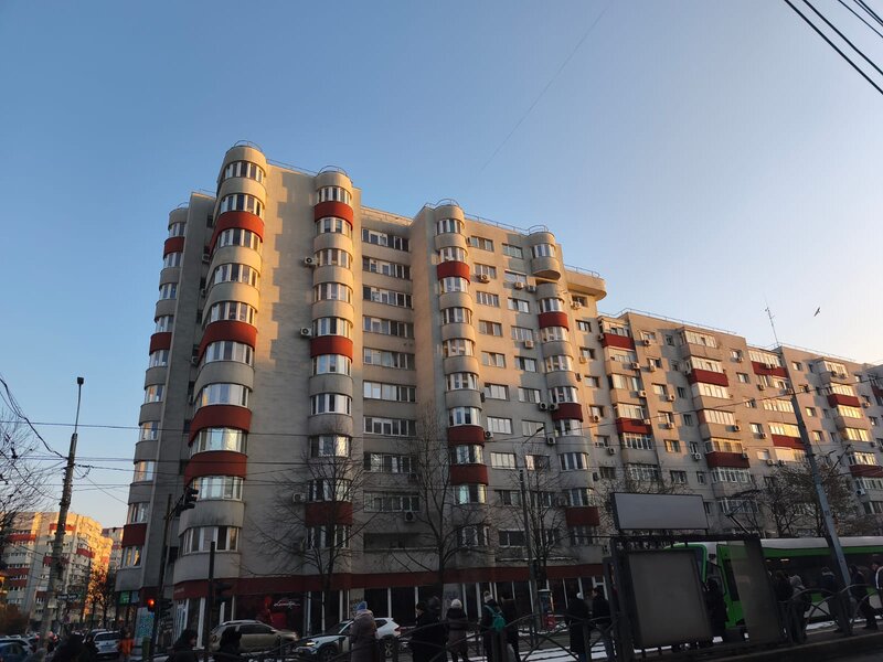 Ion Mihalache, Turda, Piata 1 Mai, Domenii, Aviatorilor, Arcul De Triumf